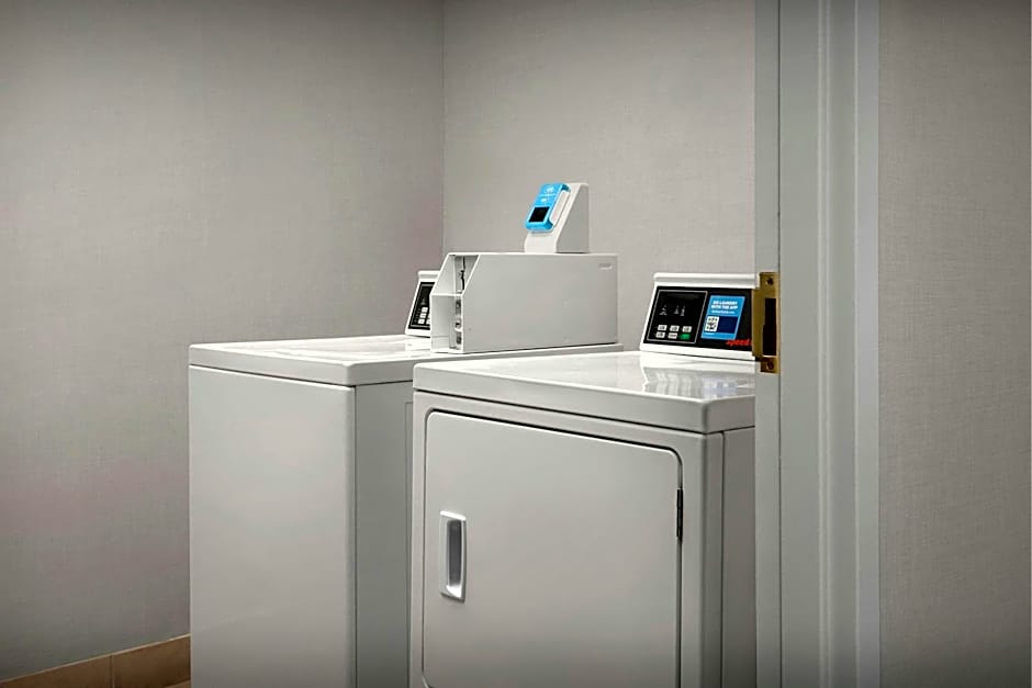 Courtyard Virginia Beach Oceanfront/South