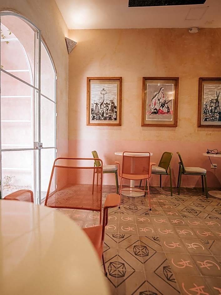 Casa Amate 61 Boutique Hostel