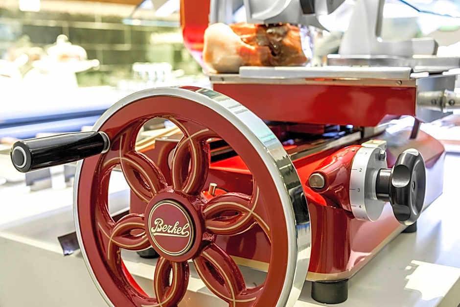 AC Hotel by Marriott Denver Downtown