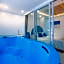 Costa Beach Residence and Jacuzzi