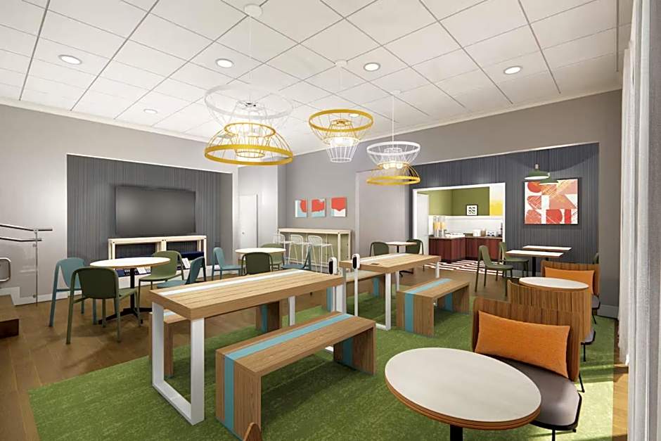 Spark by Hilton Parker Denver SE