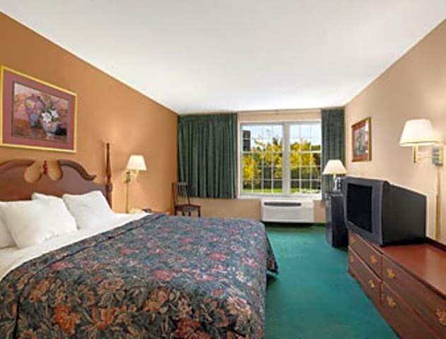 Days Inn by Wyndham Madisonville