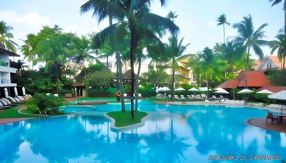 Andaman Seaview, Karon Beach - SHA Plus