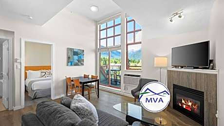 Alpenglow Lodge Junior Penthouse by MVA