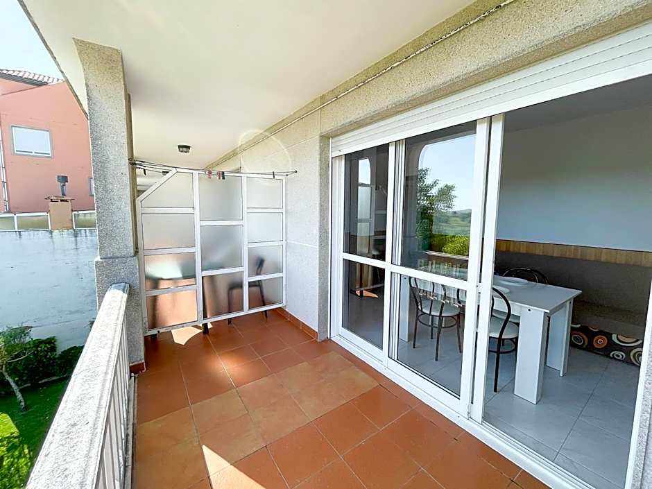 Apartamentos Revo Salinas 3000