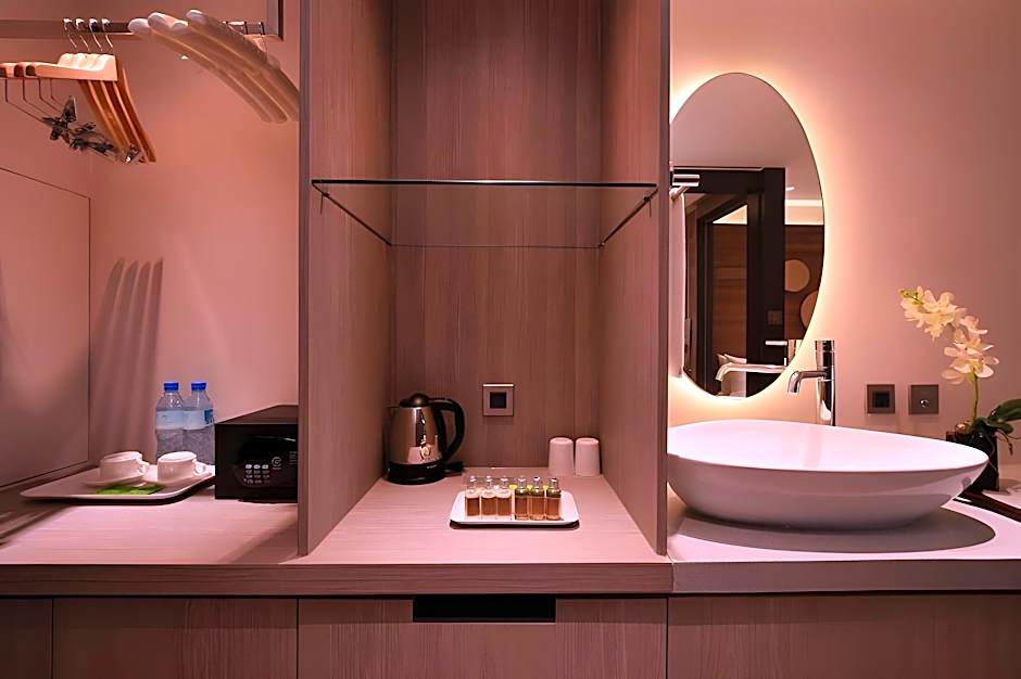 Green World Hotels Song Shan