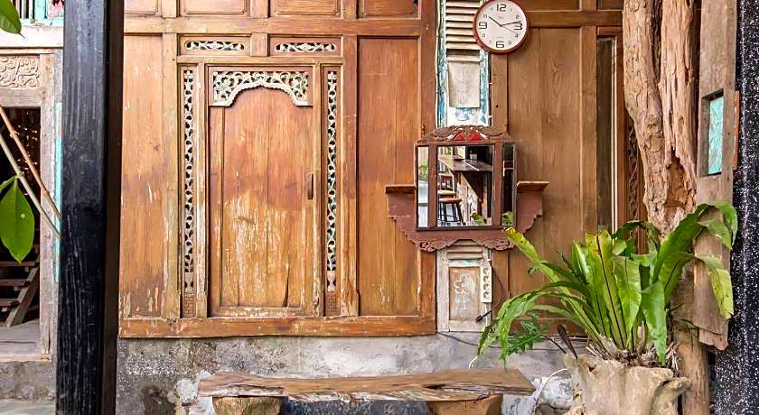 TwoSpaces Living at Bunga Desa, Jimbaran