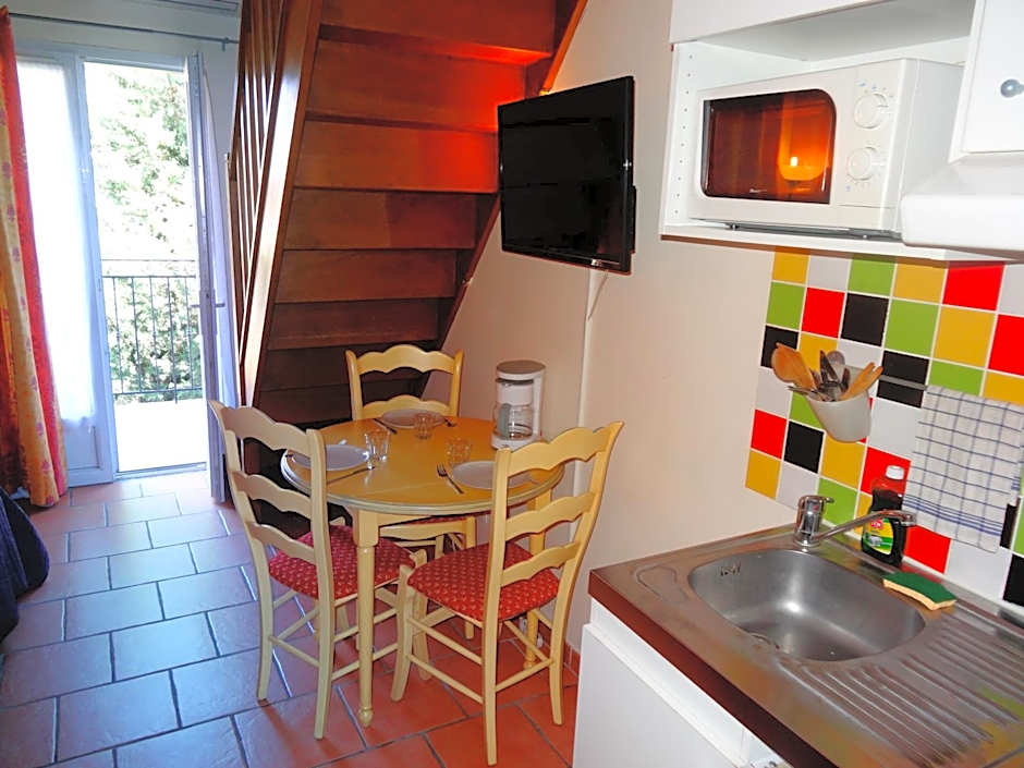 Appart'Hotel Festival Sud Aqua - Avignon TGV