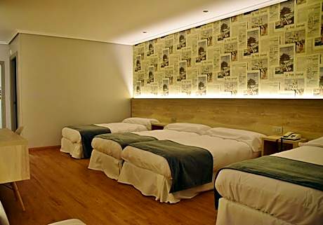 6-Bed Mixed Dormitory Room