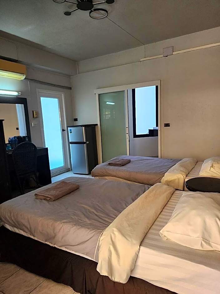 Bb Patong Beach House
