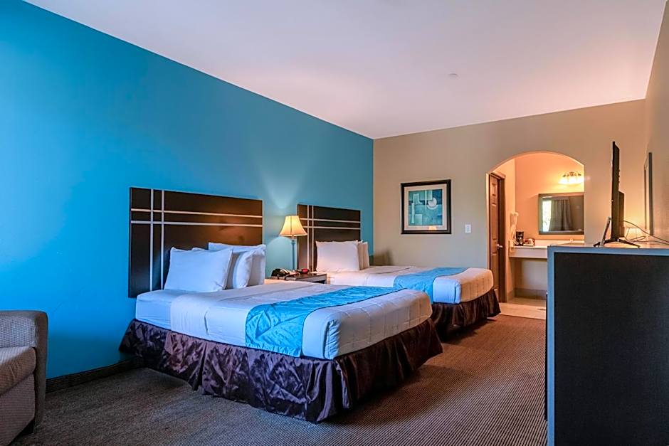 Moulton Inn & Suites By OYO