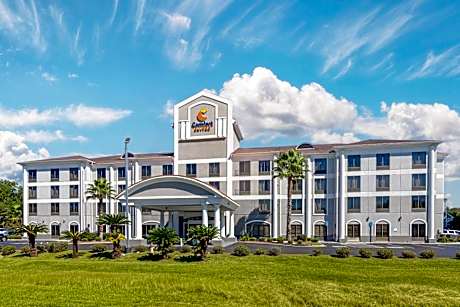Comfort Suites Savannah Gateway I-95