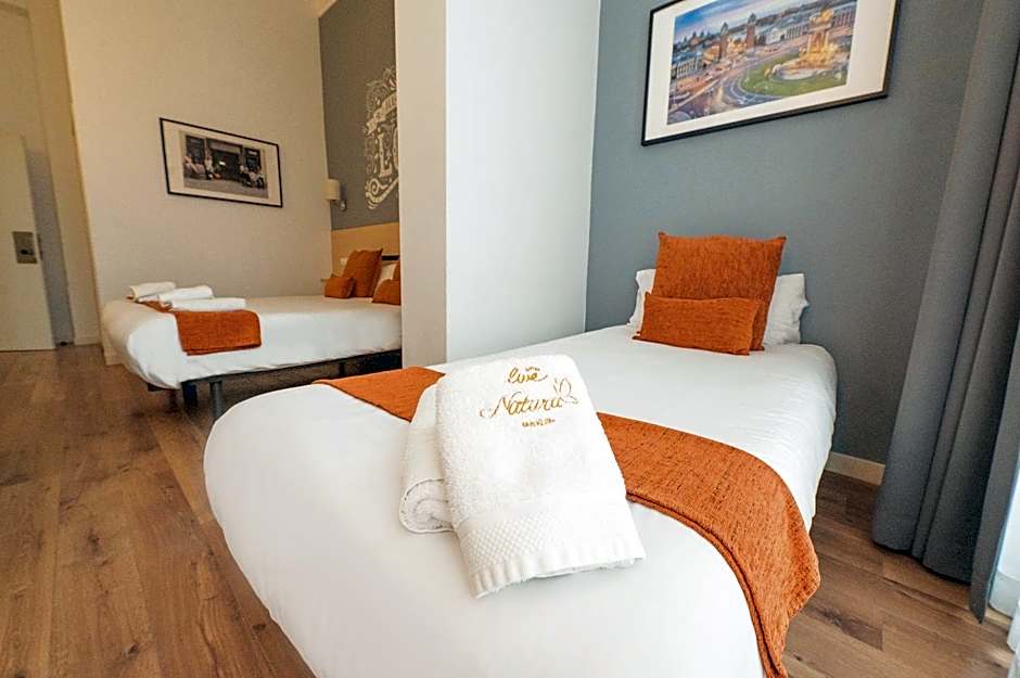 Hostal Live Natura Barcelona