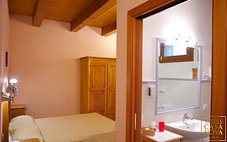 Comfort Room with French Bed