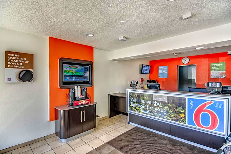 Motel 6-Stockton, CA - North