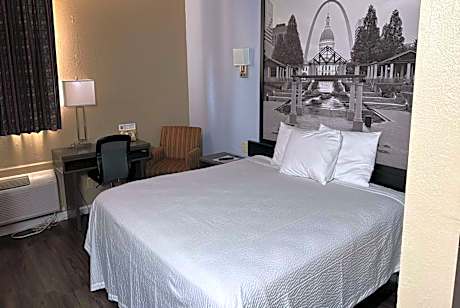 King Suite - Smoking