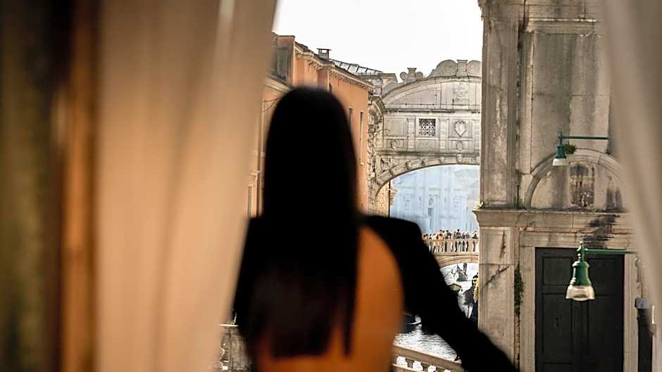 Hotel Al Ponte Dei Sospiri