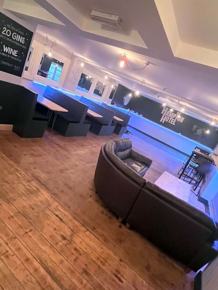 Hampton Hotel