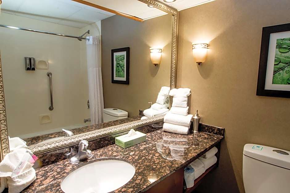 Greenstay Hotel And Suites