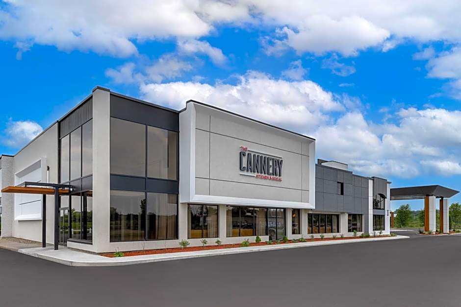 DoubleTree by Hilton Kingston