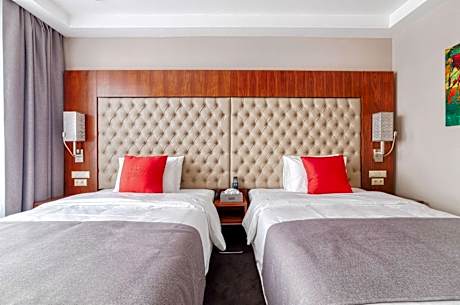 Hawthorn Extended Stay by Wyndham Saint Robert