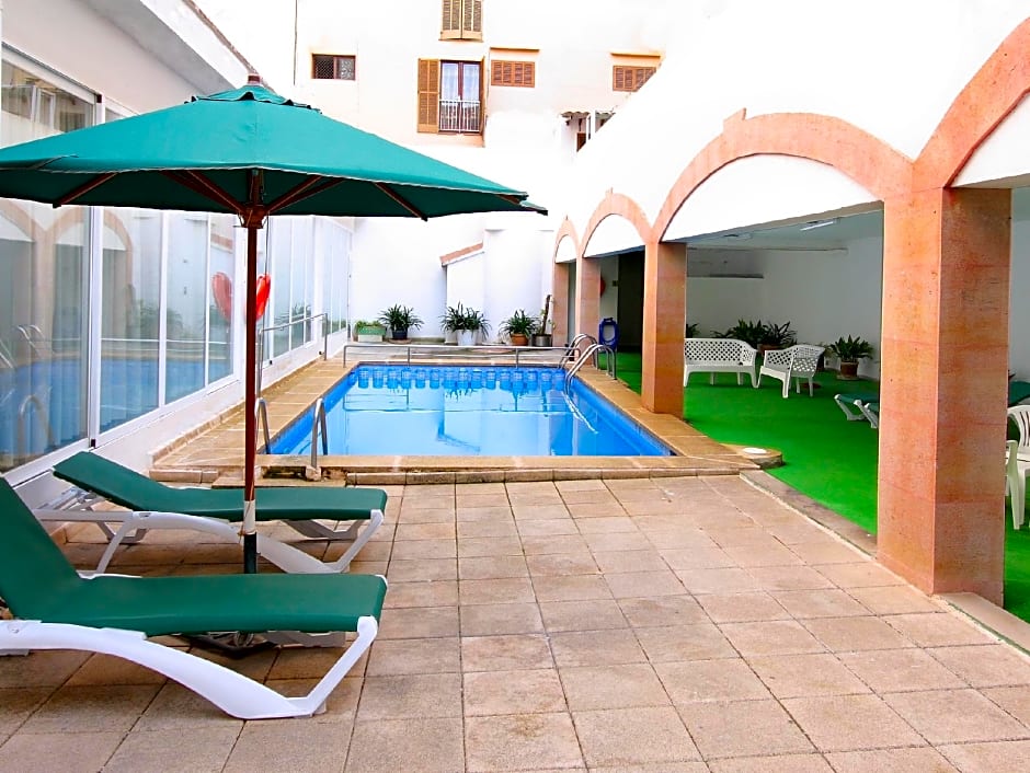 Hotel Playas Arenal