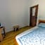 Route 68 Hostel Gurasada Park