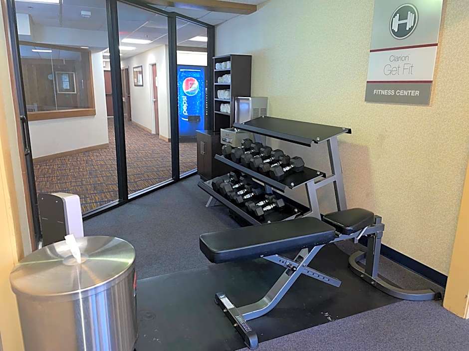 Howard Johnson by Wyndham Merrillville