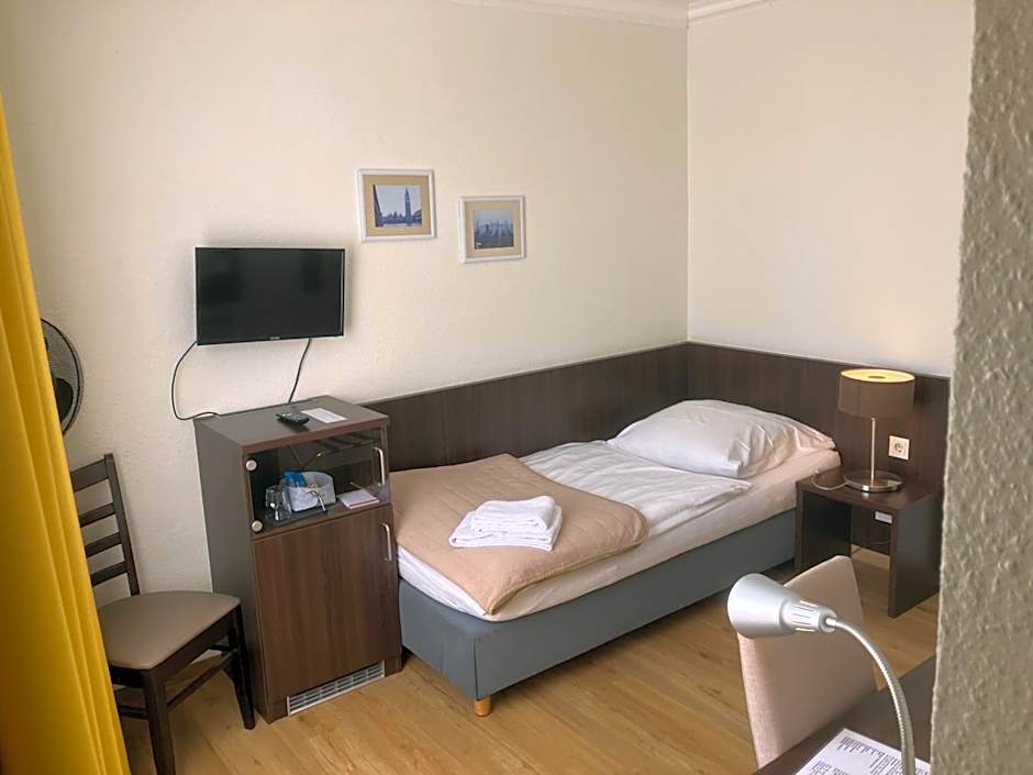 Hotel Mercedes City
