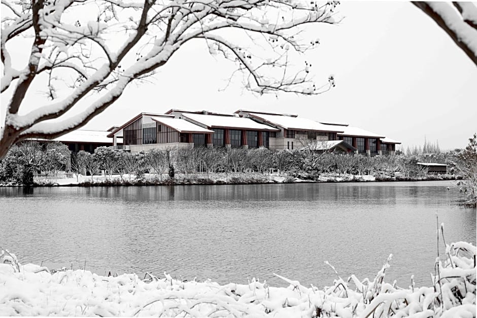 Holiday Inn Kunshan Huaqiao By IHG