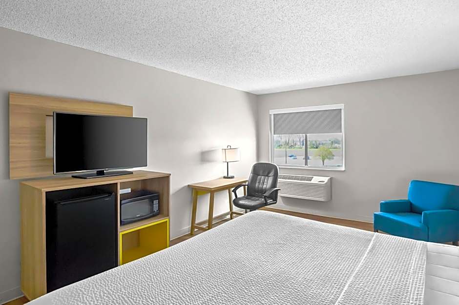 Days Inn by Wyndham Collinsville/St. Louis
