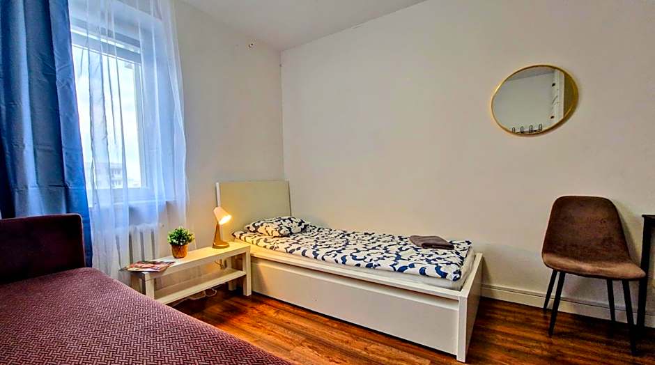 Meander Natolin Pokoje Blisko Metra