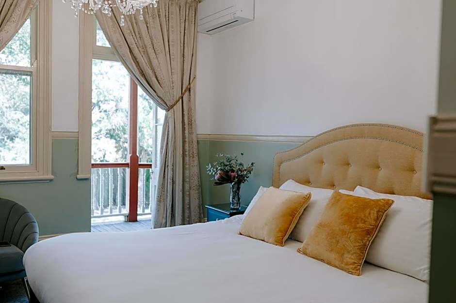 Abbey Boutique Hotel
