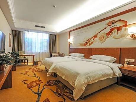 Vienna 3 Best Hotel (Pengyang Zheshang International)