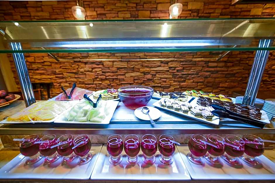 Blumar El Dome Hotel