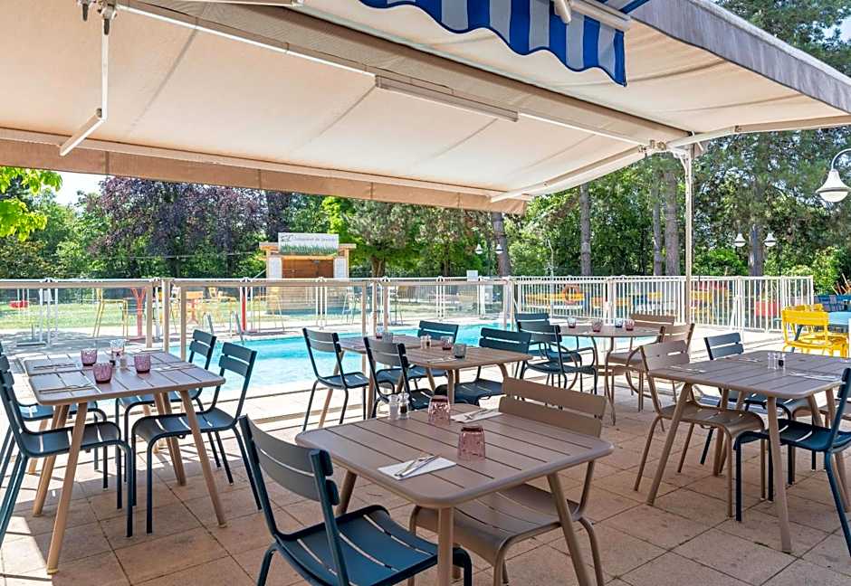 B&B HOTEL Lyon Nord 4 étoiles