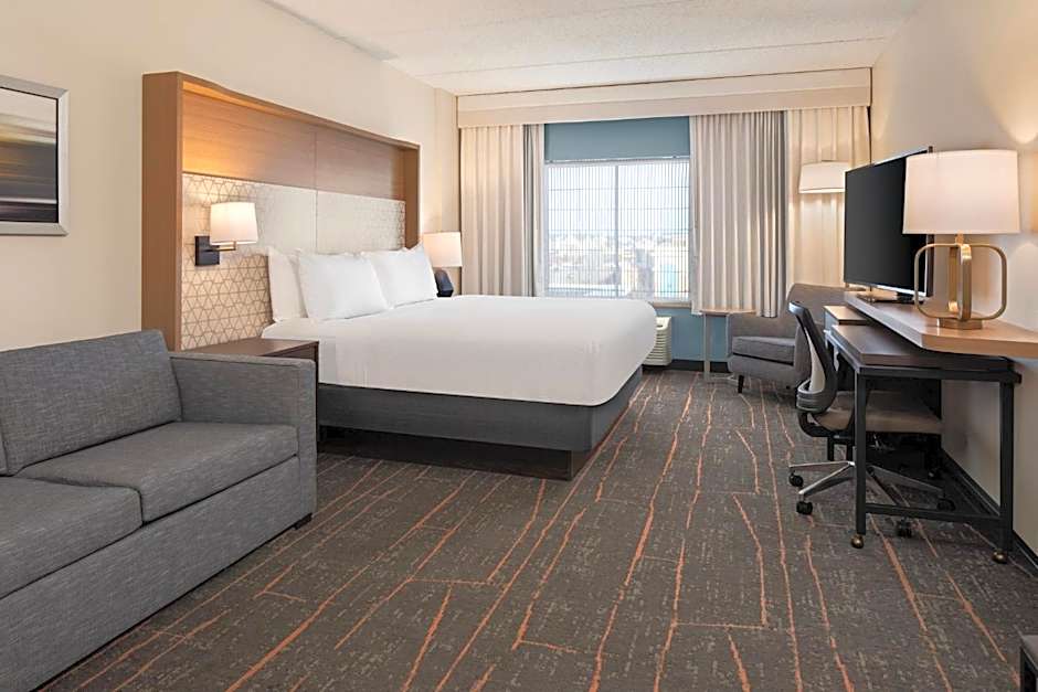 Holiday Inn Hotel & Suites Maple Grove Northwest Minneapolis-Arbor Lakes By IHG