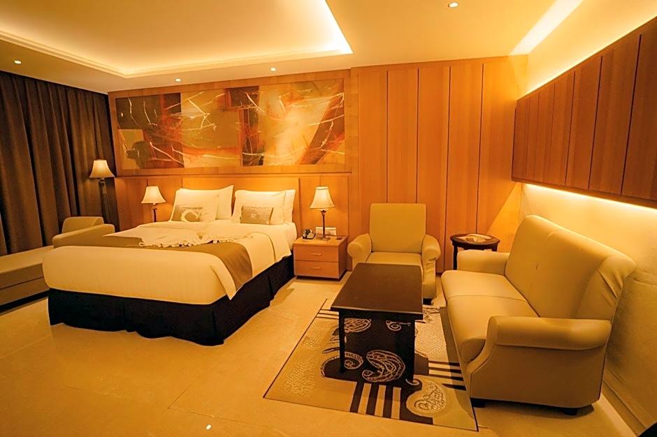 Portola Grand Arabia Hotel