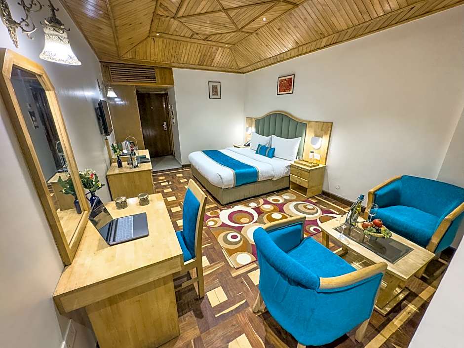 Bravia Hotel Manali Inn
