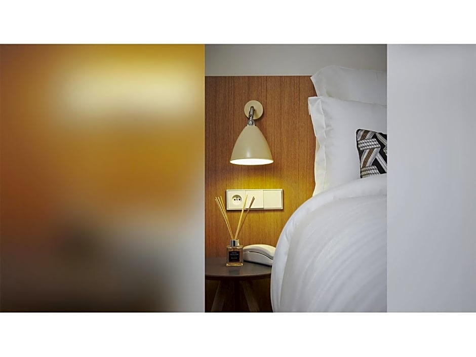 9Hotel Republique