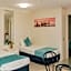Trickett Gardens Holiday Inn