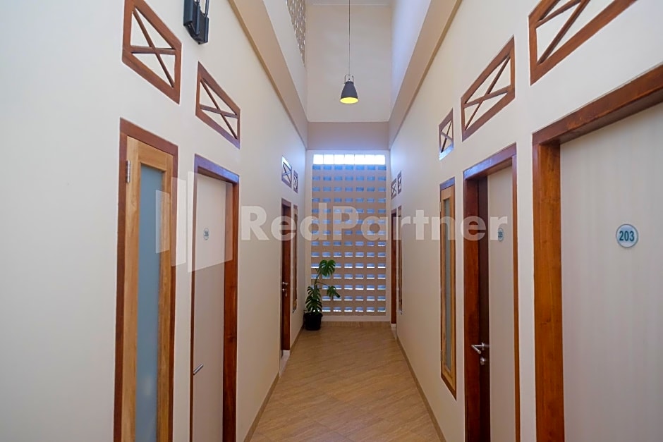 Ndliman House near UGM Jogja Mitra RedDoorz