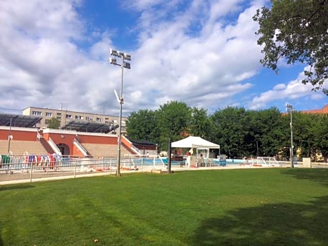 CVSE Clubház és Panzió