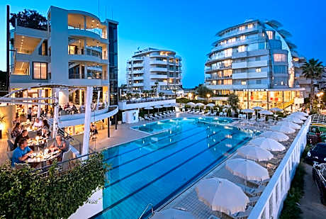 Hotel Premier & Suites - Premier Resort