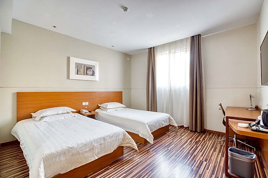 Jinjiang Inn Select Jinan Baotuquan                                                             