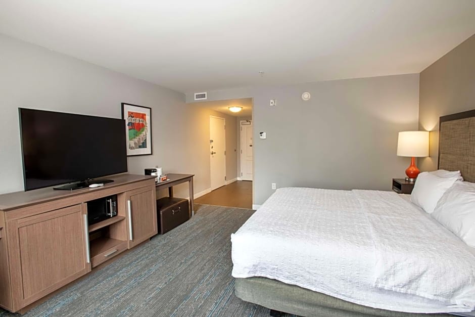 Hampton Inn By Hilton & Suites Cincinnati/Kenwood, OH