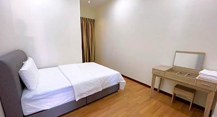 Sekinchan HighView Penthouse 15pax 5R5B 顶层公寓 看海 看稻田景