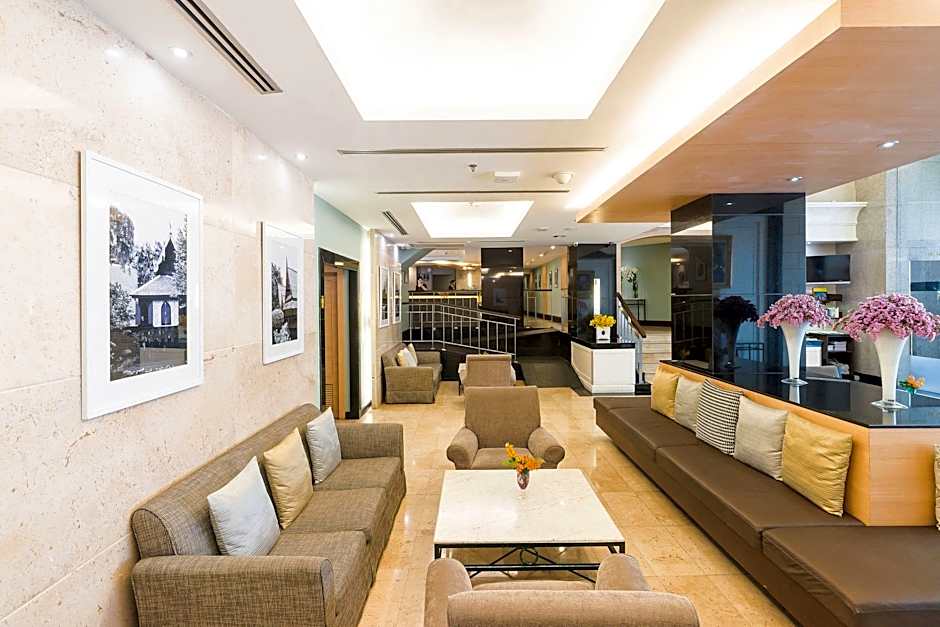 Evergreen Place Siam by UHG