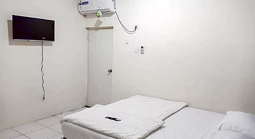 Agnes Residence near Blok M Mitra RedDoorz