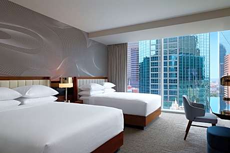 Queen Room with Two Queen Beds and Tub - Mobility and Hearing Accessible